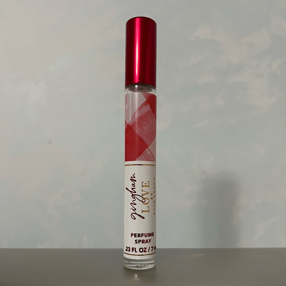 Bath & Body Works Gingham Love perfume spray travel size